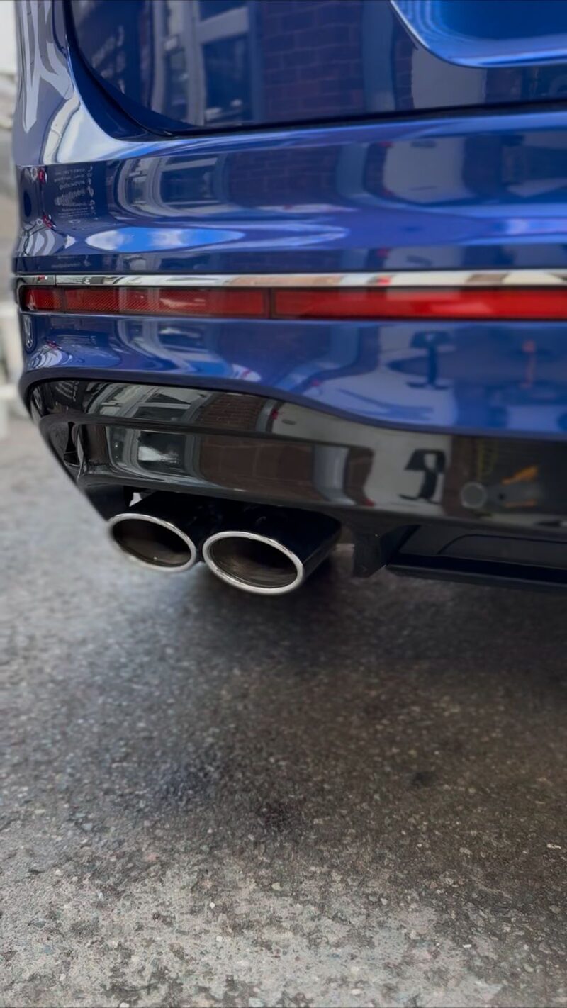 Polished exhaust tips and gloss rear paintwork, a detailing add-on by MV Detailing in the West Midlands